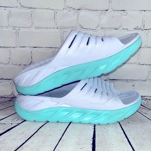 Hoka Ora Recovery Slide